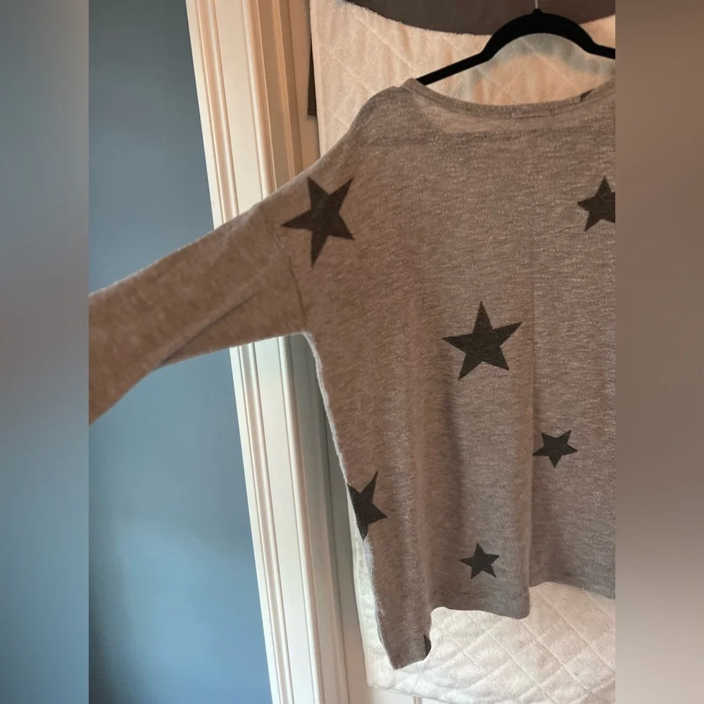 First Love by Lovelyn Oversized Star Top
